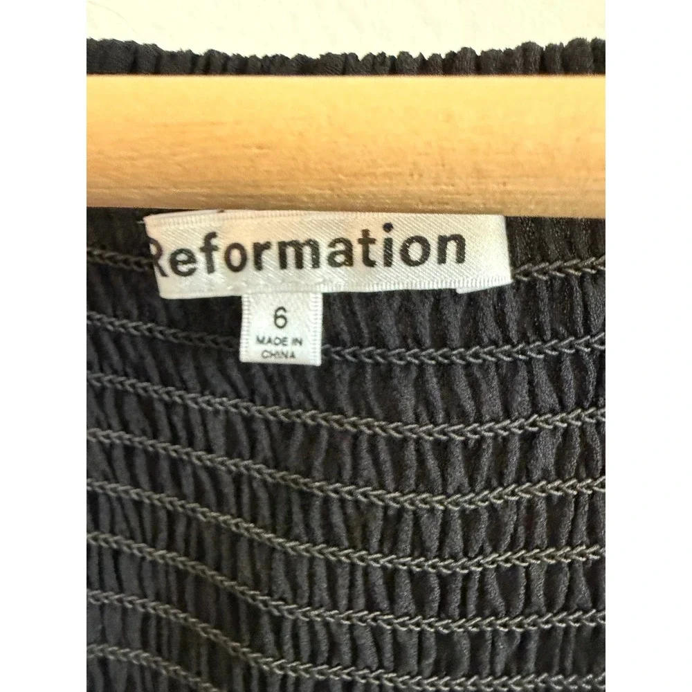 Reformation black puff